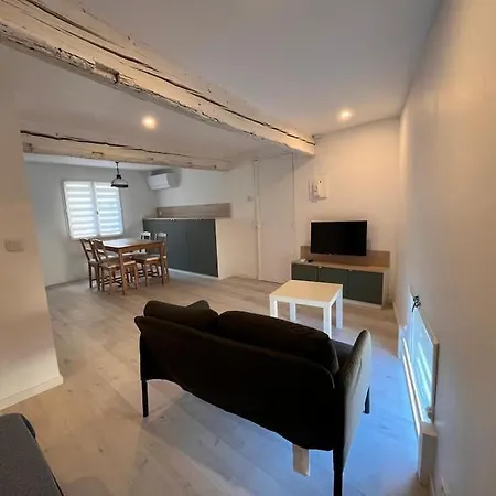 Cosy Town Centre Apartment *
